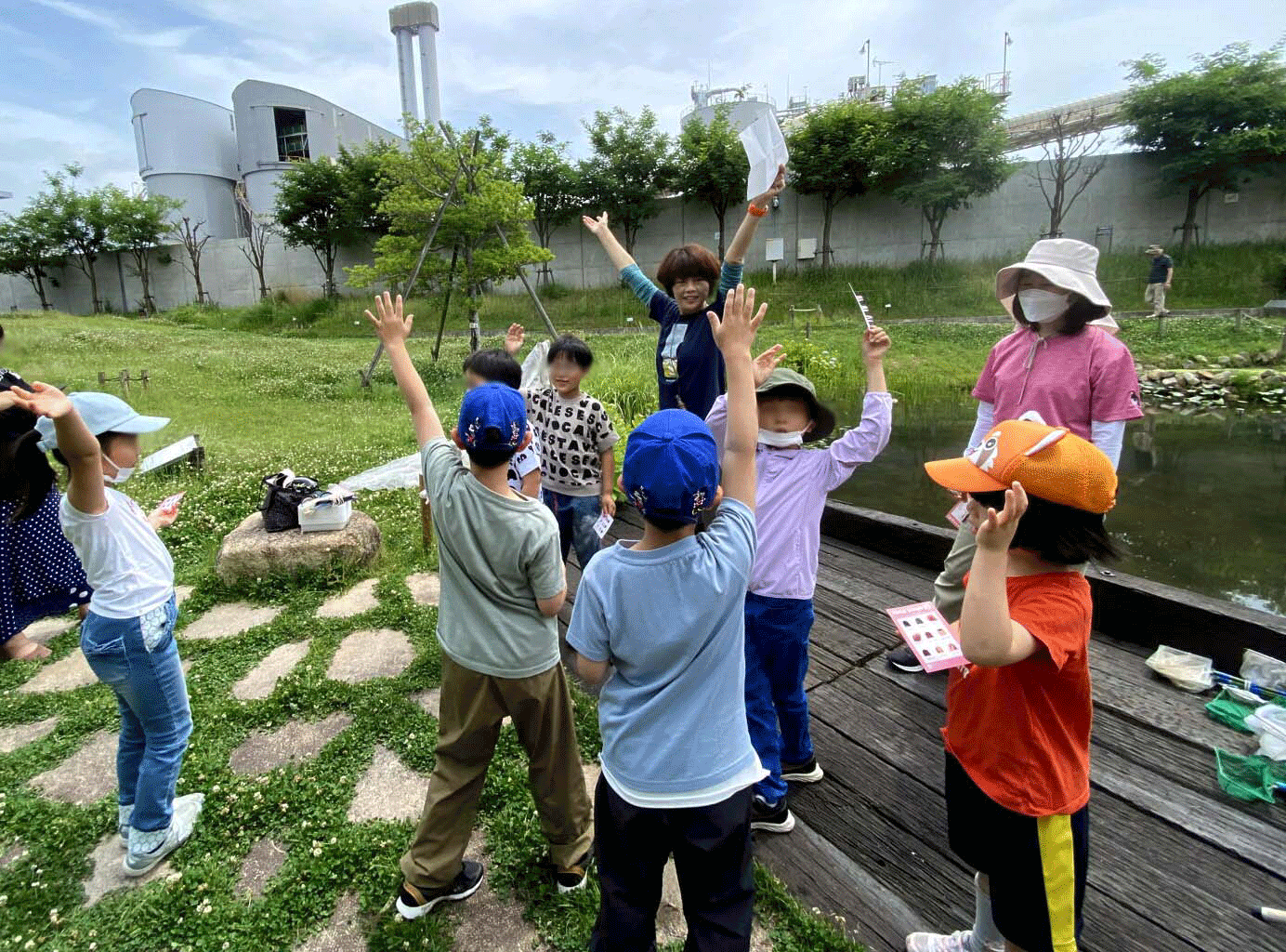 <子ども自然教室><br>ネイチャーゲーム&ビオトープ観察会<br>|灘浜サイエンススクエア
